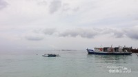 Perahu-perahu yang ada di Pantai Mandalaria