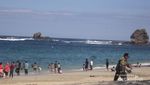 Pantai Pasir Putih Serupa Hawaii, Ada di Jember