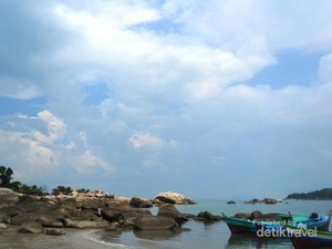 Pantai Penyusuk, Pantai Indah di Bangka Utara