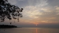 Sunset di Pantai Ciputih