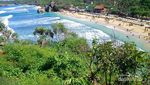 Pantai Seribu Pesona di Gunungkidul