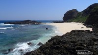 Pantai Tanjung Bongo di Lombok