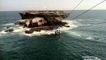 Pantai Timang yang Paling Menantang di Gunungkidul