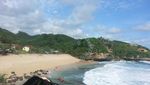 Pantai Trenggole, Si Perawan di Gunungkidul