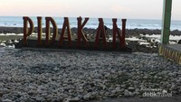 Pantai Pidakan yang unik