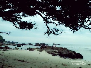 Pantai Wediombo, Pantai Pasir Keren dari Gunungkidul