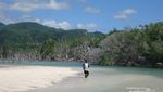Pantai Welolo, Surga Tersembunyi di Alor, NTT
