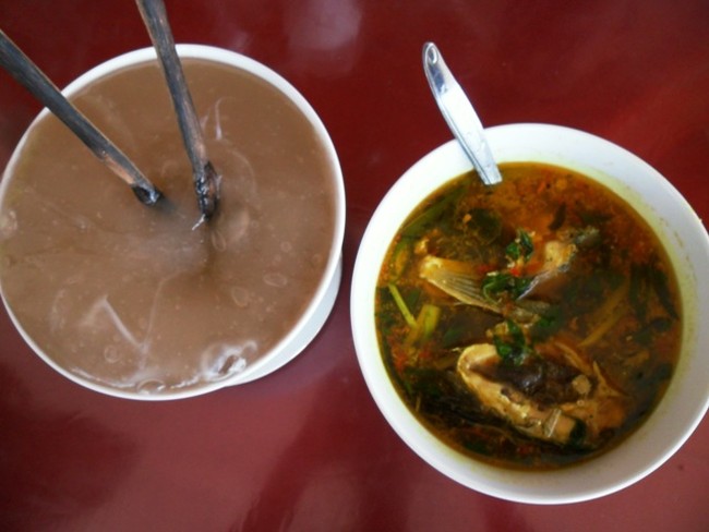 Papeda Ikan Mas/Gabus Kuah Kuning, Kuliner Wajib di Papua