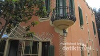 Museum Gaudi yang sempat menjadi tempat tinggal Gaudi