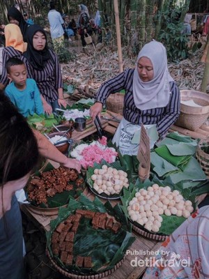Pasar Papringan, Wisata Kuliner Tradisional dari Temanggung