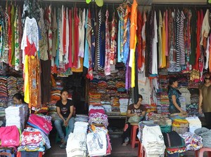 Pasar Seni Sukawati, Surga Belanja di Bali
