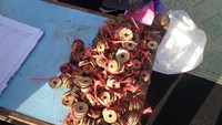 Koin Batok senilai Rp 2.000 per koin