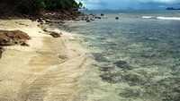 Pemandangan lain di Pulau Condong (lampungprov.go.id)
