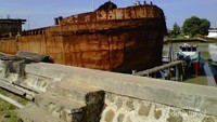 Kapal tua di Pelabuhan Karangantu