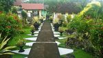 Pemandangan Cantik & Lambang Misterius di Benteng Portugis Ternate