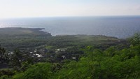 Pemandangan laut lepas dari Cape Bojeador Lighthouse