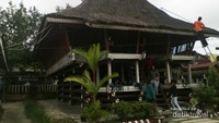 Memiliki arsitektur unik nan khas
