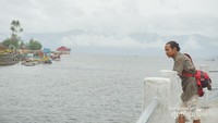 Pemandangan Danau Kerinci tak kalah eksotisnya dengan danau-danau ternama di tanah air. Memiliki ketinggian di atas 700 meter Mdpl, serta luas yang mencapai 5000 hektare.