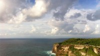 Pemandangan di Uluwatu