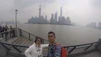 Di atas Oriental Pearl Tower