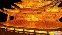 Salah satu kuil terbesar di Dukezong, Shangri-La, China.