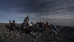 Pengalaman Menjelajahi Puncak Gunung Tertinggi di Jawa