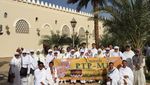 Pengalaman Umrah Ala Backpacker: Berkesan Banget!