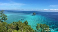 Pemandangan dari puncak