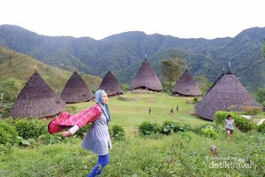Perjalanan ke Negeri di Atas Awan, Wae Rebo