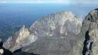 Kawah Merapi yang Masih Aktif