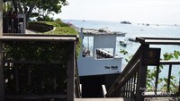 Salah satu resto yang kece di Lembongan