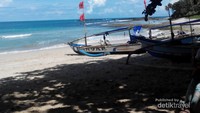 Perahu Nelayan tradisional menambah Epik suasana