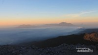 Pemandangan di Puncak Mahameru