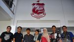 Perjuangan Menembus Abu Gunung Kelud Demi ke Malaysia