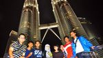 Perjuangan Menembus Abu Gunung Kelud Demi ke Malaysia