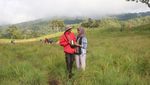 Pesona Bukit Savana Propok di Lereng Gunung Rinjani