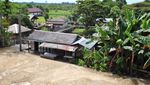 Pesona dan Cerita di Balik Rumah Adat Suku Dayak