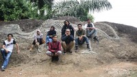 spot foto berlatar belakang Dinosaurus
