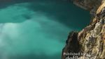 Pesona Gunung dan Danau Kelimutu Yang Tak Ada Duanya