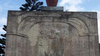 Tugu Benteng Kastela