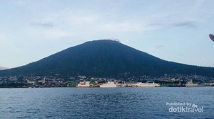Pesona Indonesia Timur & Gerhana Matahari Total