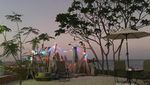 Pesona Keindahan Pantai dari Kafe Tanjung Dugong