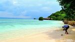Pesona Pantai Eksotis Pulau Pahawang di Lampung