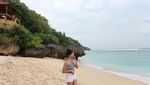 Pesona Pantai Padang-padang yang Tersembunyi di Bali