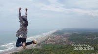 Traveler foto di bukit paralayang
