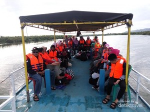 Pesona Pantai Rancababakan yang Eksotis di Nusakambangan