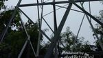 Pesona Pantai Tanjung Berikat dari Puncak Mercusuar di Bangka