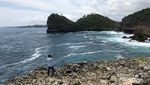 Pesona Pantai Watu Lepek Malang
