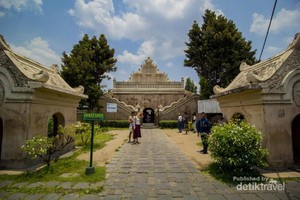 Pesona Taman Sari yang Tak Pernah Padam