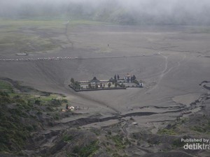Petualangan 9! 9 Destinasi, 9 Orang, 9 Hari